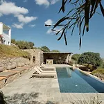 Inke - Secluded Luxury * Kostos